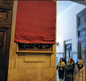 cartell amb estora