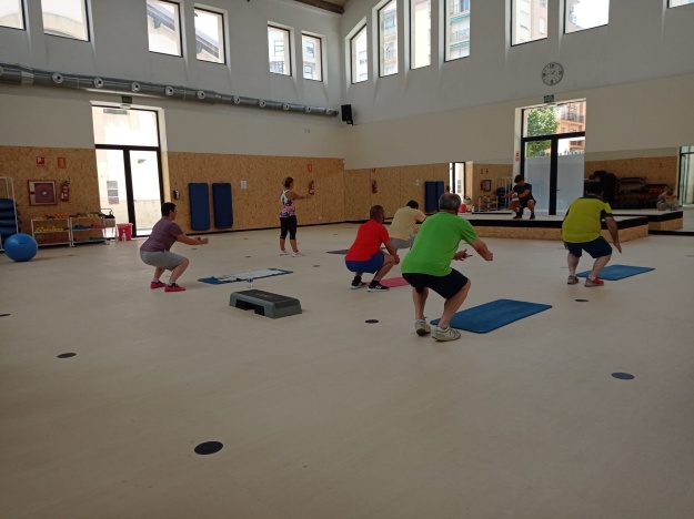 Actividad deportiva en las instalaciones del Complejo Deportivo Municipal Eduardo Latorre