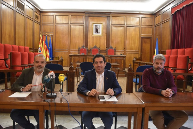 Foto de la rueda de prensa de presentación del estudio de suelo industrial