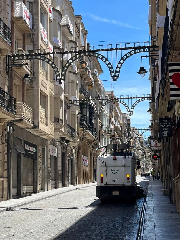 Limpieza de la calle san Nicolás
