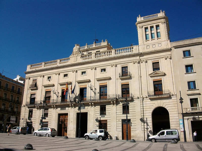 Façana de l'Ajuntament d'Alcoi
