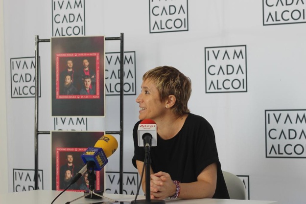 Elisa Guillem durant la roda de premsa