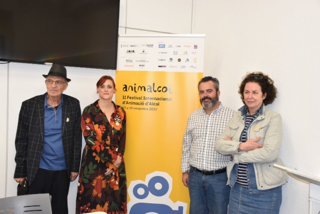 foto roda de premsa Animalcoi 2022
