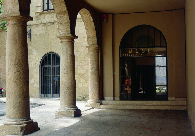 Imatge actual de l'entrada del Museu Arqueològic