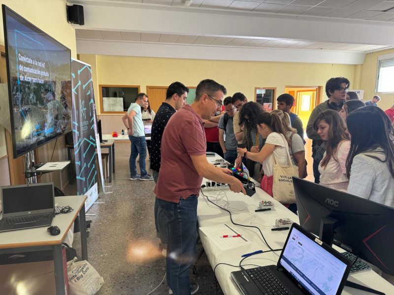 Presentación del Kit Ciudadano en Alcoibot