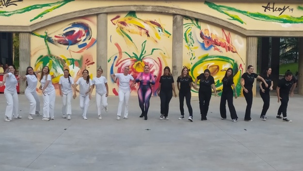 Actuación en las Fiestas de la Zona Nord del pasado año