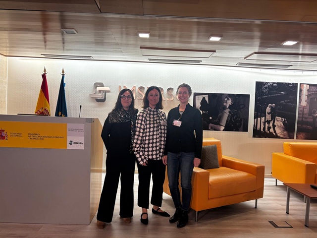 Aroa mira amb les tècniques municipals