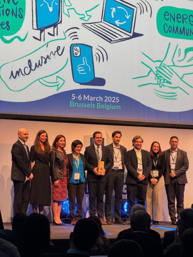El equipo de Alcoy en la ceremonia de entrega del premio del ICC
