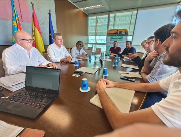 Reunió dels alcaldes de l'Alcoià-El Comtat amb el Conseller de Transport