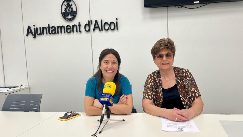 Lorena Zamorano i María José Lorenzo en roda de premsa