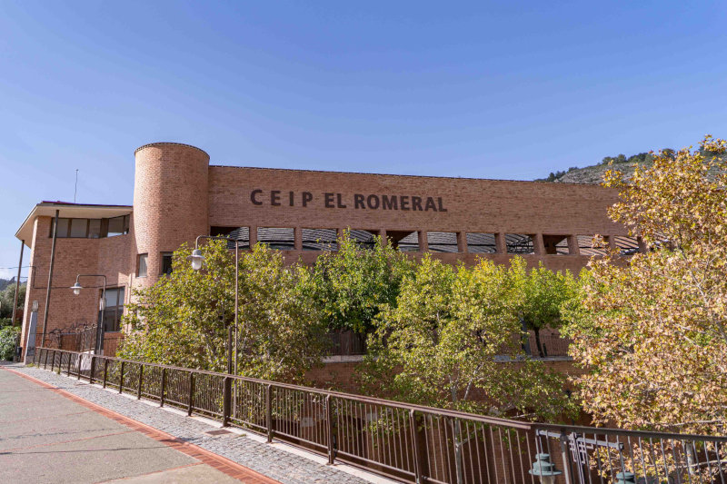 Façana del CEIP El Romeral