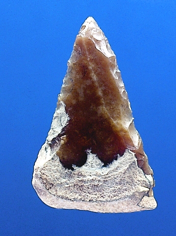 Punta musteriense de sílex. Paleolítico Medio