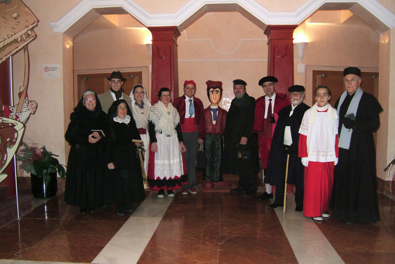 Personajes vivientes del Betlem de Tirisiti en el Teatro Principal