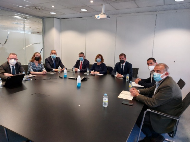 Fotografia de la reunió celebrada a Madrid