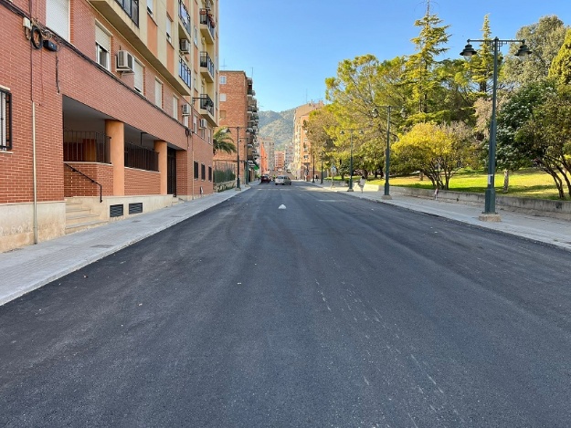 Calle Escultor Ridaura asfaltada