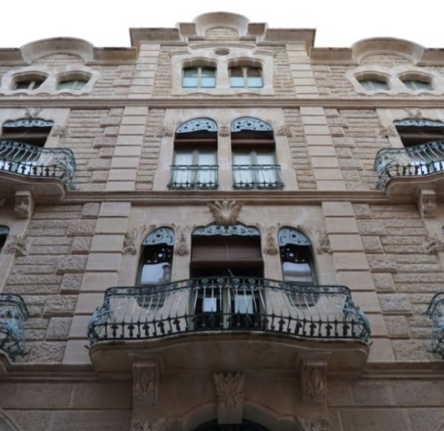 Façana del Conservatori d'Alcoi