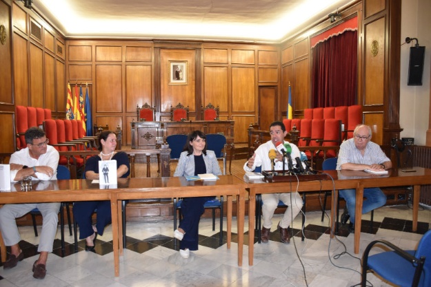 Foto de la roda de premsa Llibre Camilo Sesto de Ramón Climent