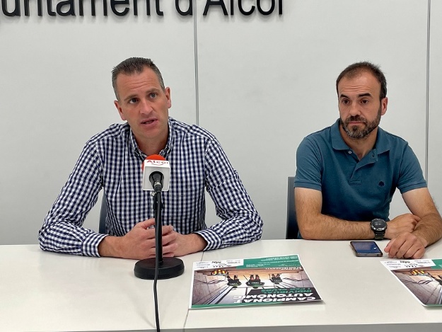 Roda de premsa amb Alberto Belda i Carlos Requena per a presentar el Campionat Autonòmic de Marxa Nòrdica