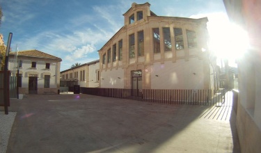 Façana de l'Eduardo Latorre
