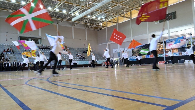 Acte d'inauguració del Campionat d'Espanya de Grup Xou al Poliesportiu