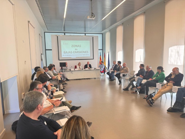 Reunió de zones de baixes emissions amb la Conselleria de Medi Ambient