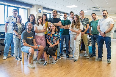 Equip de l'empresa Brildor amb els alumnes txecs en pràctiques