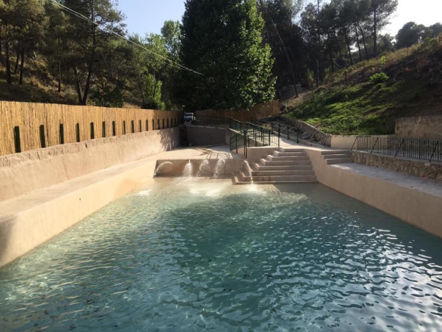 Vista de la piscina del Preventori Mariola-La Asunción
