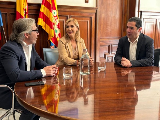 Reunió de la consellera de Medi Ambient amb l'alcalde d'Alcoi