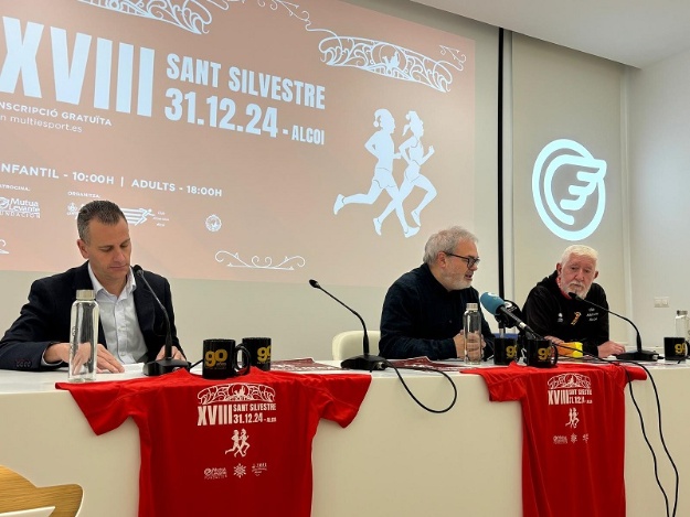 Alberto Belda, Toni Giner y Xavi Cortes en la rueda de prensa