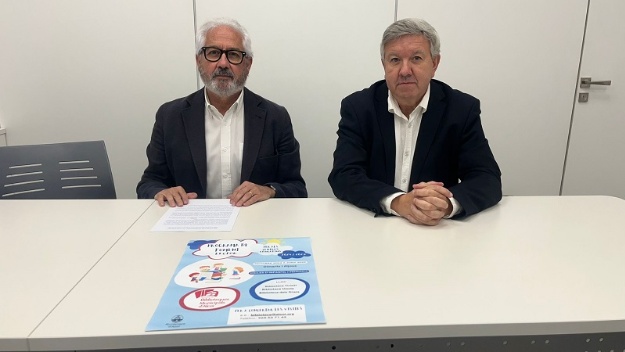 Ignacio Trelis y Josep Lluís Santonja en la rueda de prensa
