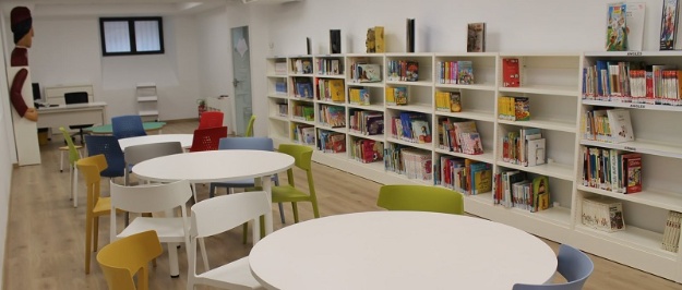 Biblioteca Tirisiti