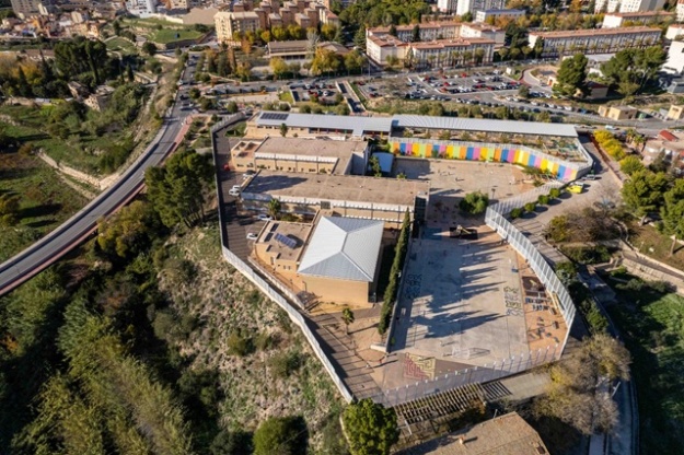 Vista aèria del CEIP Miguel Hernández d'Alcoi