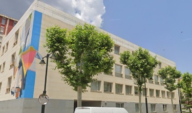 Façana del Centre Social de la Zona Nord