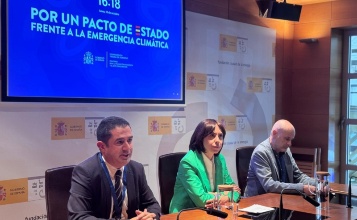 L'Alcalde i la ministra Diana Morant en la ponència