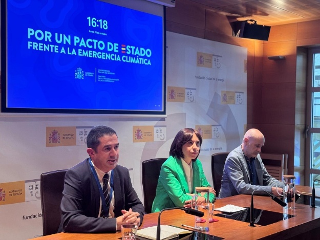 L'Alcalde i la ministra Diana Morant en la ponència