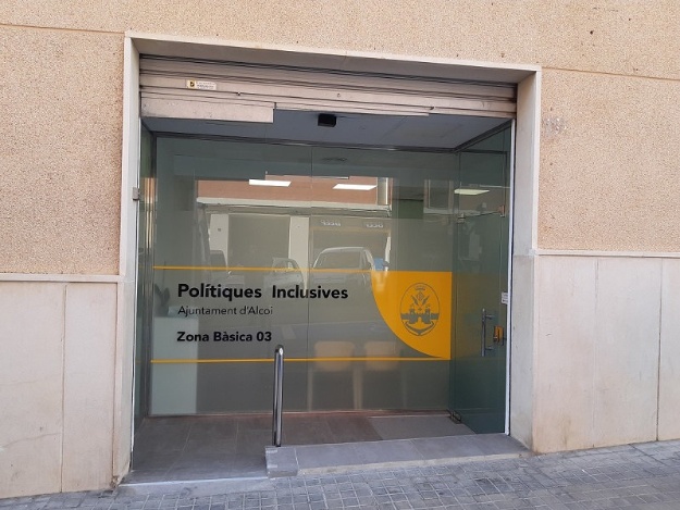 Entrada al departament de Polítiques Inclusives