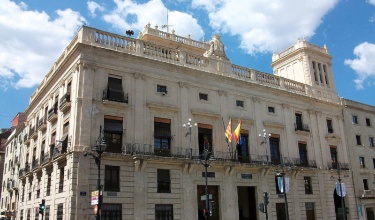 Façana de l'Ajuntament d'Alcoi