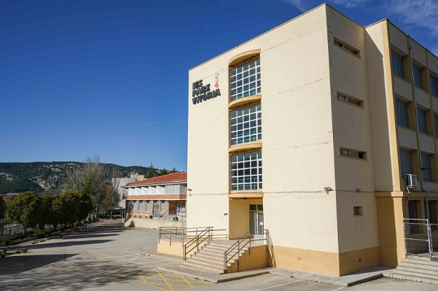 Fachada del IES Pare Vitòria