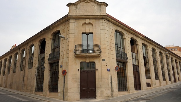 Façana de la zona d'empreses del PTUR