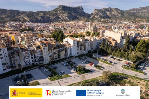 Vista aèria de l'aparcament de la Riba