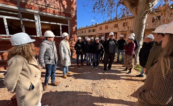 L’Ajuntament d’Alcoi supervisa l’avanç de les obres de l’IES Andreu Sempere amb l’objectiu d’iniciar el curs al setembre1