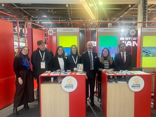 La técnica de turismo en el stand