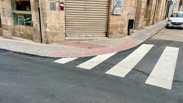 Acera de la calle Mestre Espí una vez finalizadas las obras