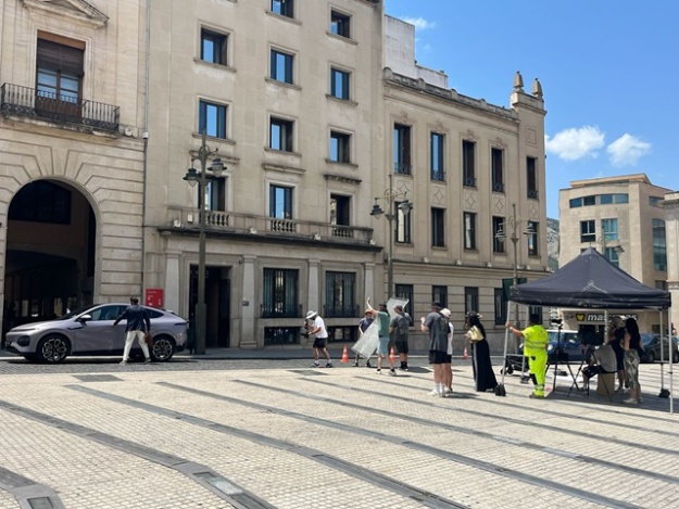 Rodaje de un anuncio de un coche en la plaça d'Espanya