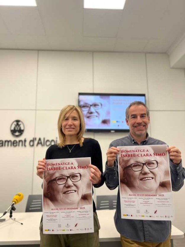 La regidora de Cultura, Elisa Guillem, en roda de premsa