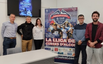 Alberto Belda amb responsables dels col·legis Salesians