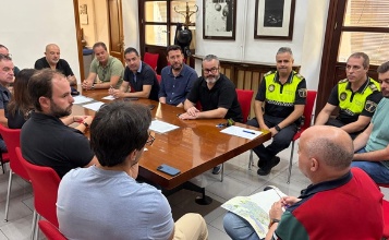 Alcalde, regidors, tècnics i Policia Local en la reunió d'avaluació de danys