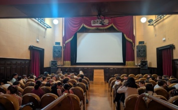 Centre Cultural Mario Silvestre ple de xiquets i xiquetes