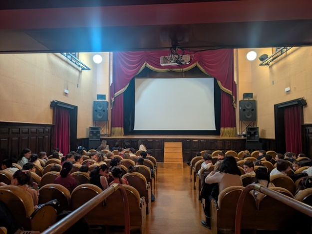 Centre Cultural Mario Silvestre ple de xiquets i xiquetes