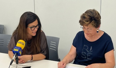La concejal Lorena Zamorano con Mª José Lorenzo de la Asociación Modernista en rueda de prensa